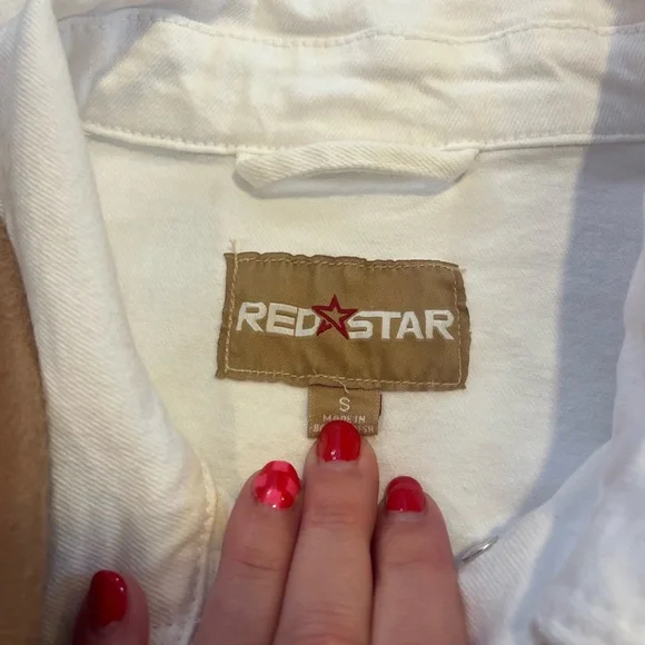 🎀Hand Painted White Denim Jacket with Floral Boot Design - Picture 11 of 13